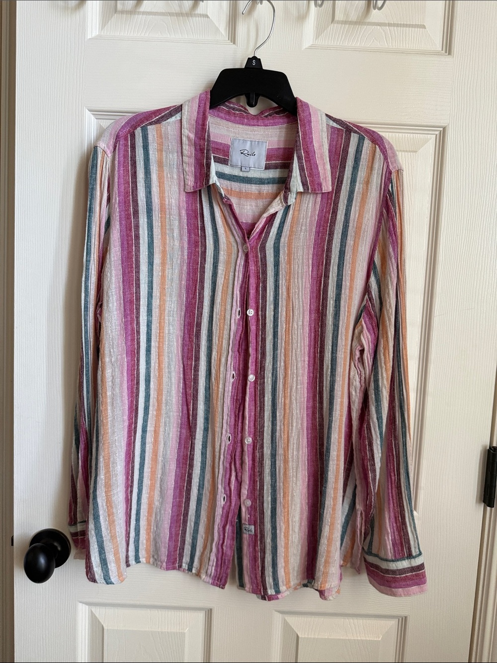 Rails buttonup top